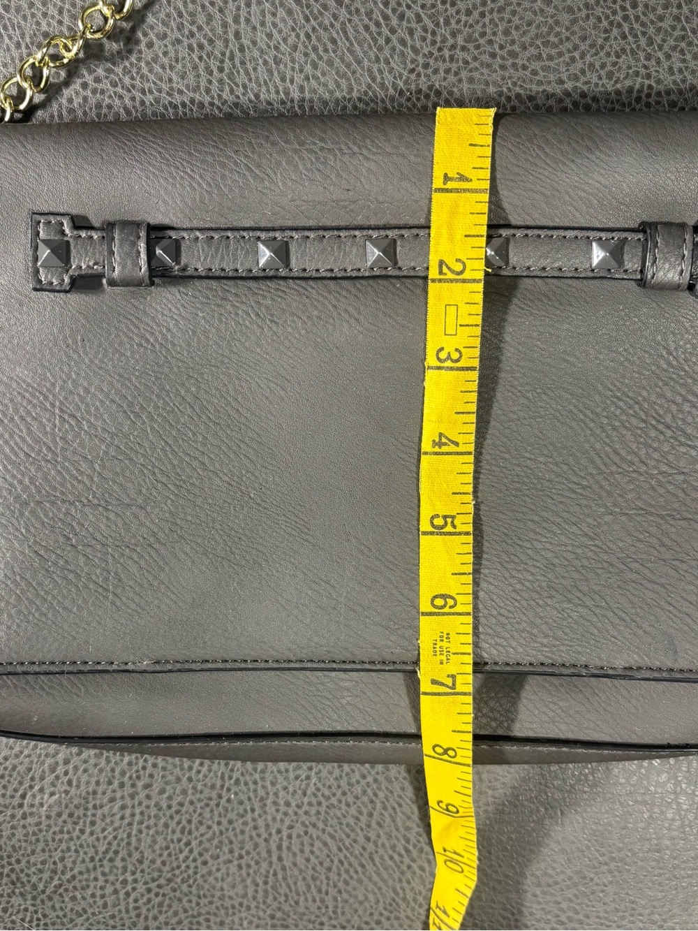 Neiman Marcus Grey Studded Crossbody Clutch Purse Chain Strap Envelope Bag - Picture 9 of 14